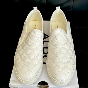 Aldo women slip on size 11 white leather